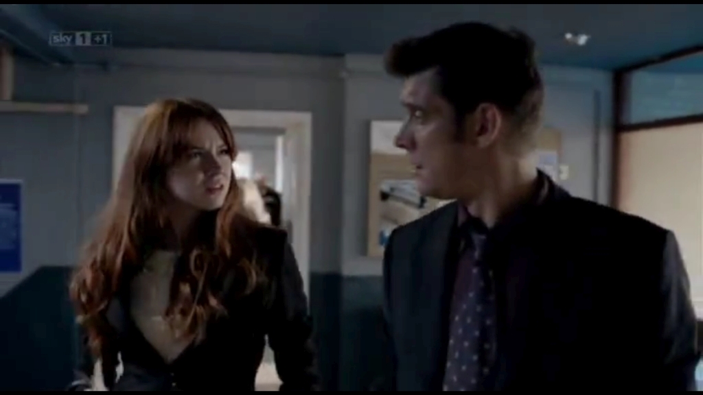 ATouchofCloth_3x01_TooClothforComfortPartOne_0041.jpg
