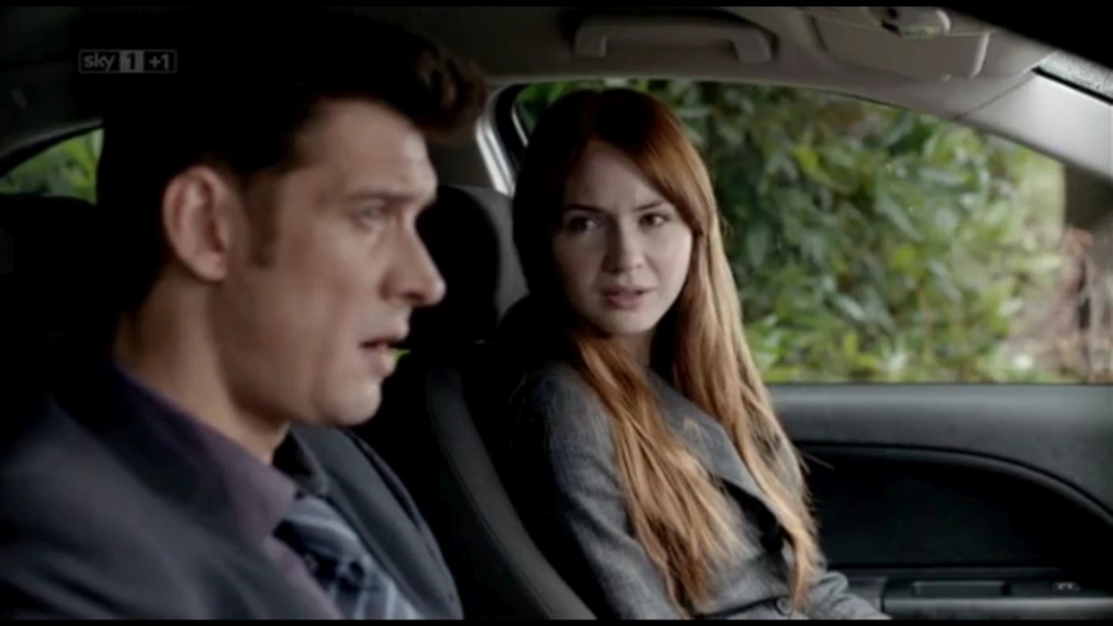 ATouchofCloth_3x01_TooClothforComfortPartOne_0158.jpg