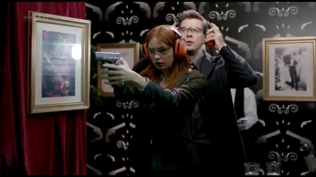 ATouchofCloth_3x01_TooClothforComfortPartOne_0230.jpg