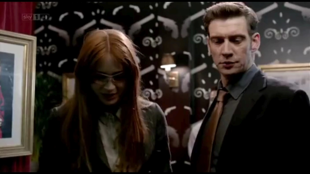 ATouchofCloth_3x01_TooClothforComfortPartOne_0238.jpg