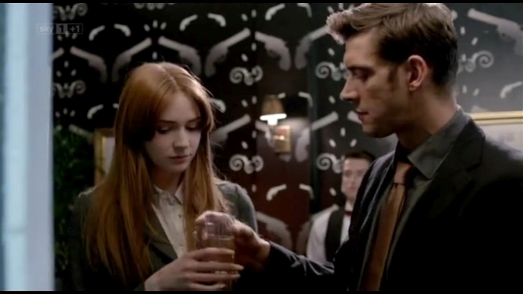 ATouchofCloth_3x01_TooClothforComfortPartOne_0247.jpg