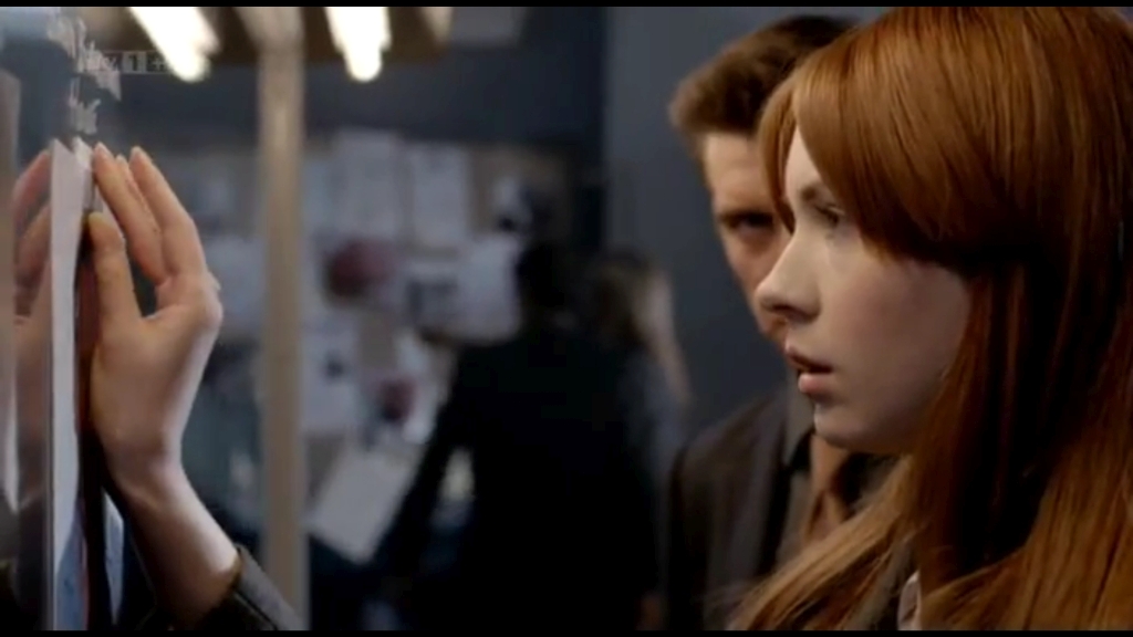 ATouchofCloth_3x01_TooClothforComfortPartOne_0266.jpg