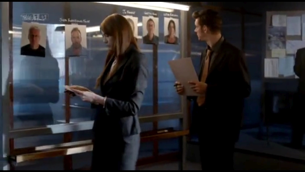 ATouchofCloth_3x01_TooClothforComfortPartOne_0270.jpg