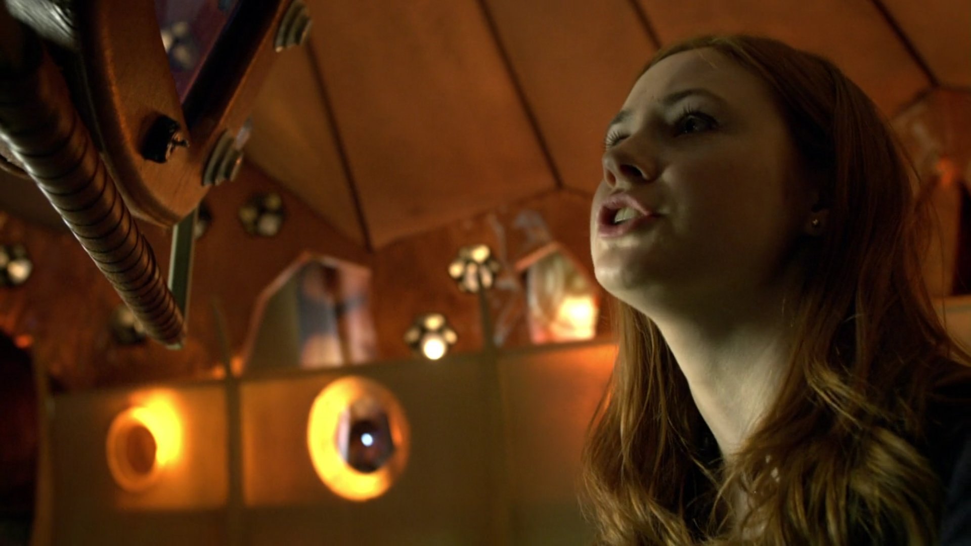 DoctorWho_5x11_TheLodger_0140.jpg
