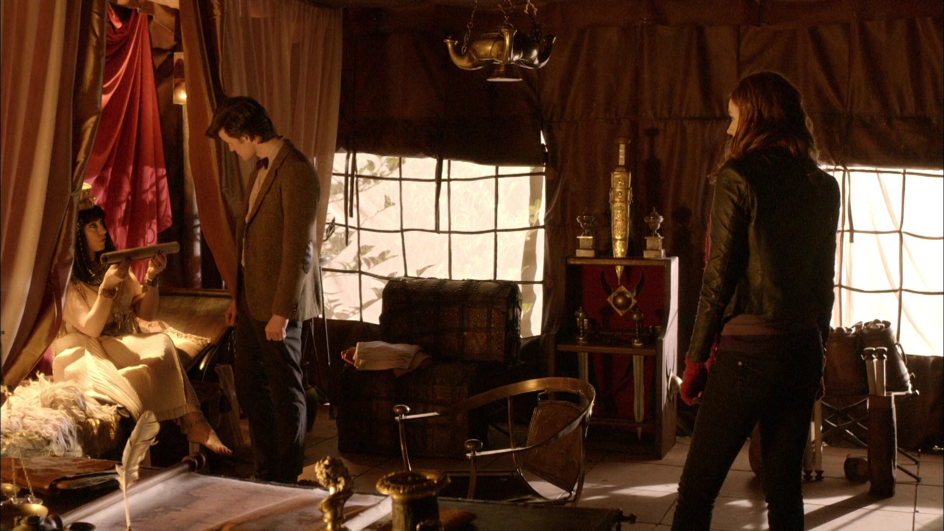 DoctorWho_5x12_ThePandoricaOpens_0041.jpg