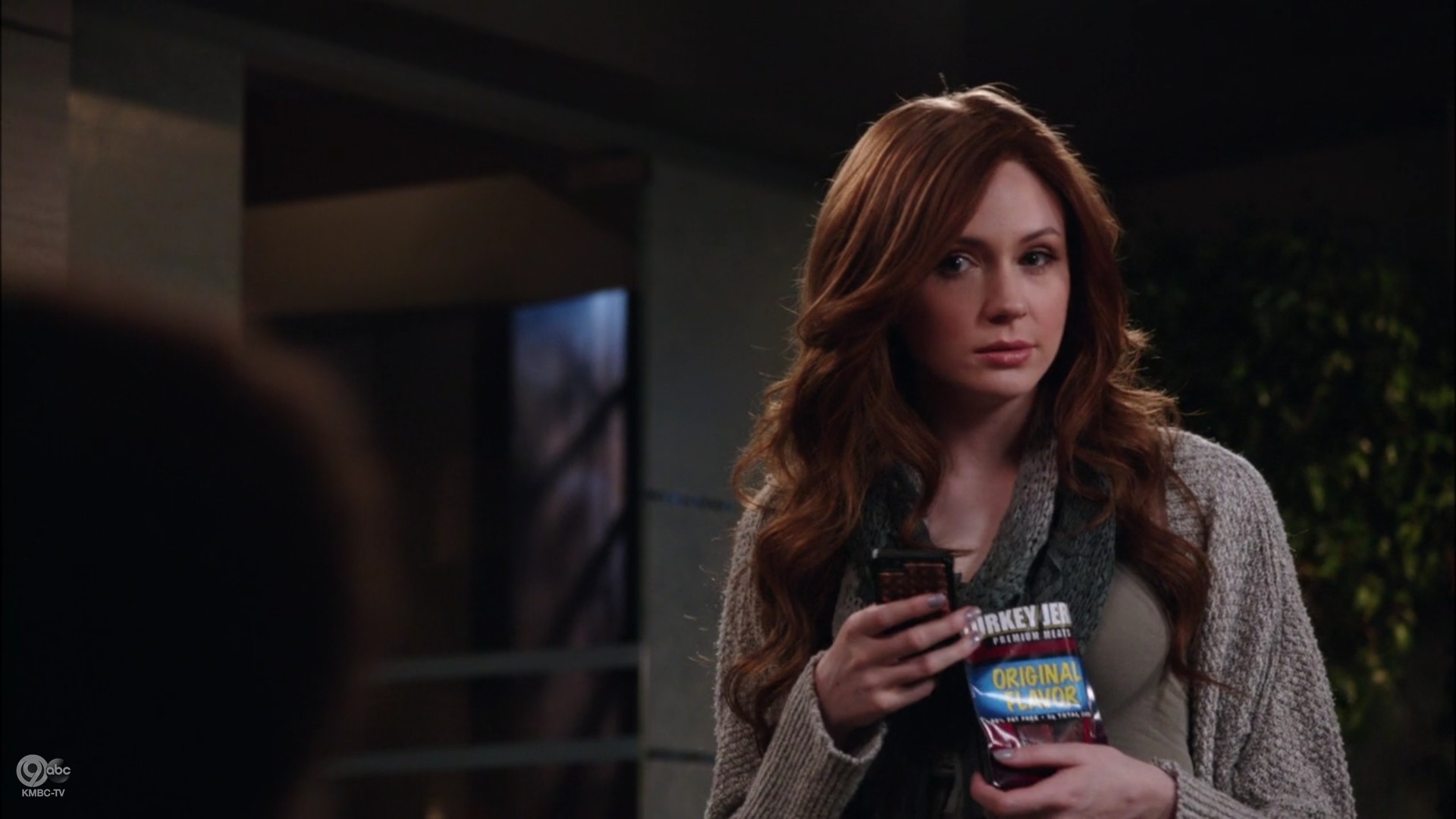 Selfie_1x01Pilot_AltEnding_0011.jpg