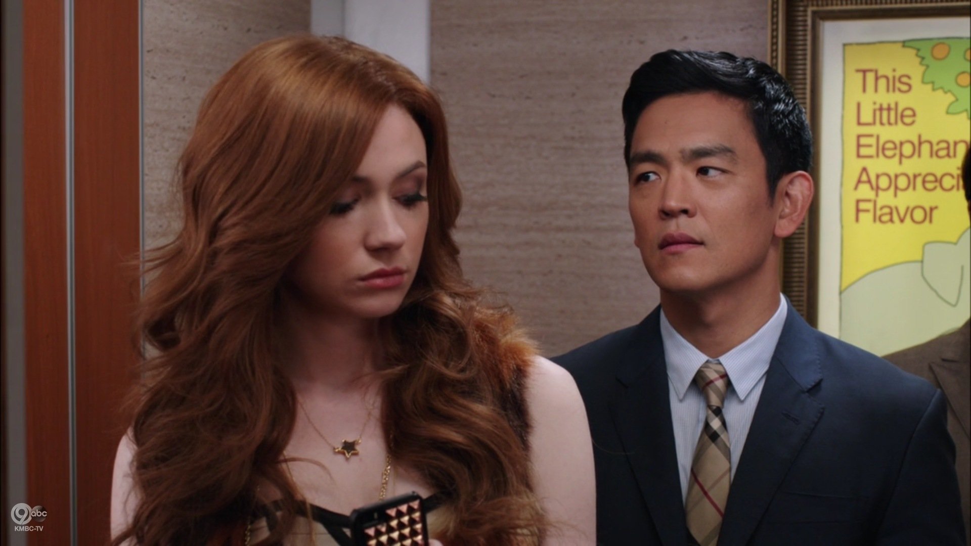 Selfie_1x04_NuggetofWisdom_0094.jpg